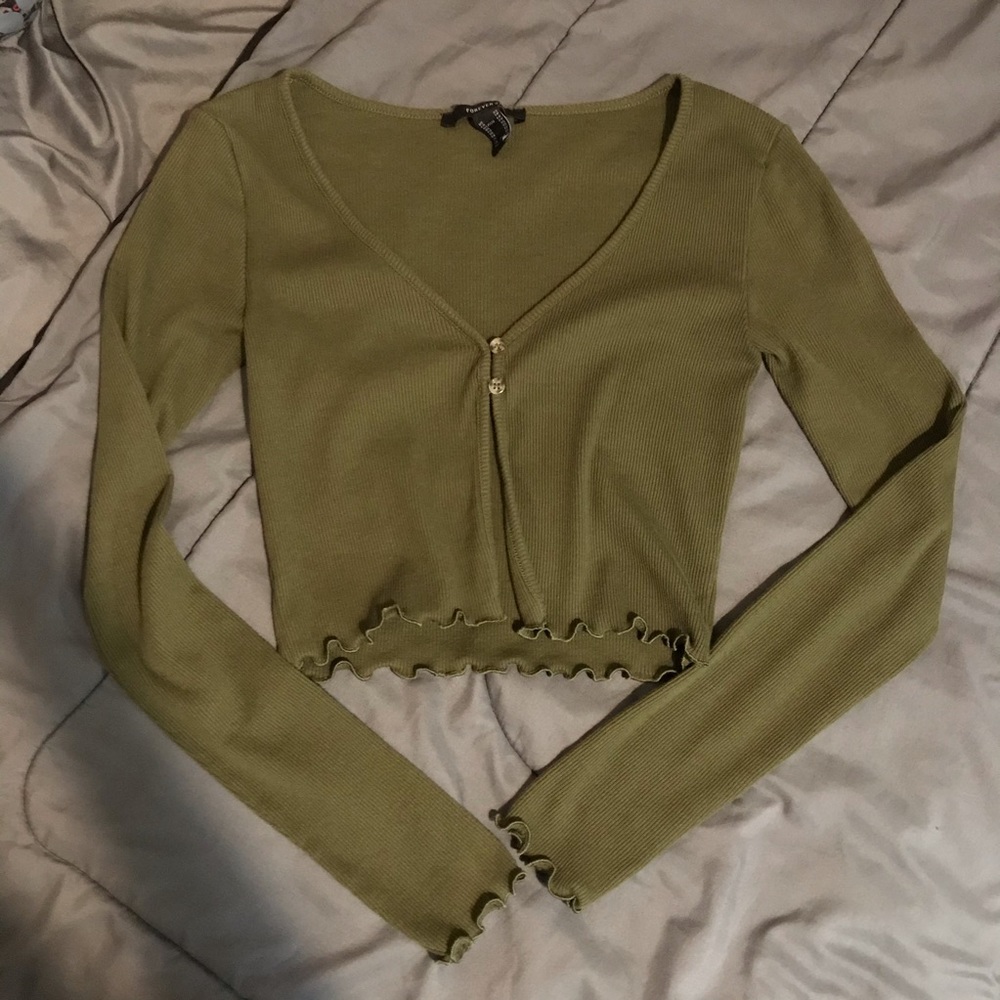 Forever 21 split front cropped long sleeve